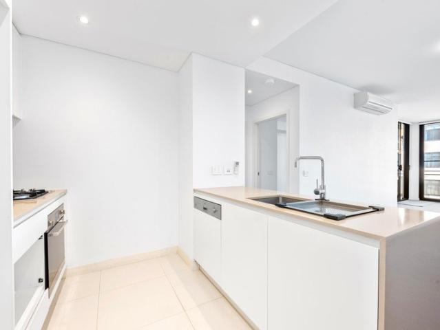 Apartment for rent in Wentworth Point, Sydney