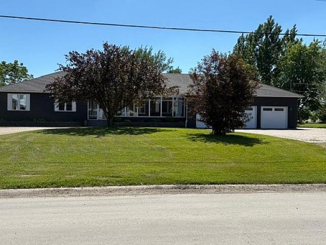 House for sale in Manitoba