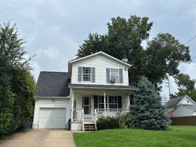 House for sale in Summit, Ohio