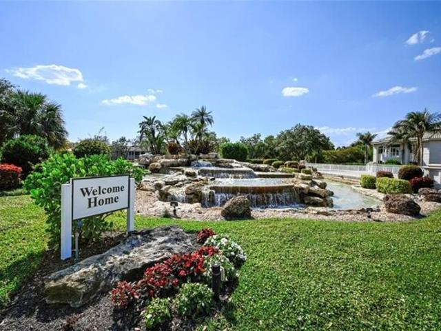 Condo for sale in Bonita Springs