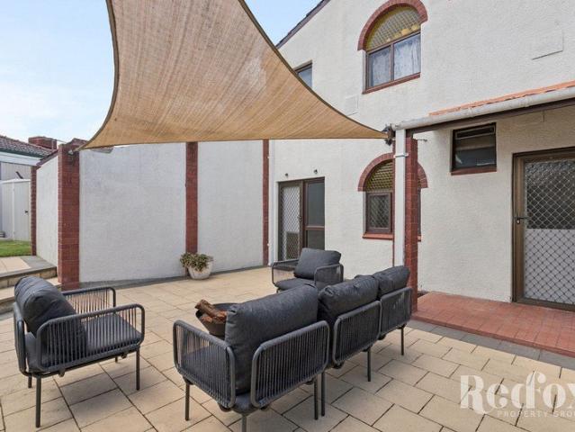 Villa for sale in Bedford, City of Bayswater