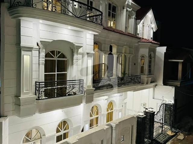 House for sale in Peshawar, North West Frontier Province