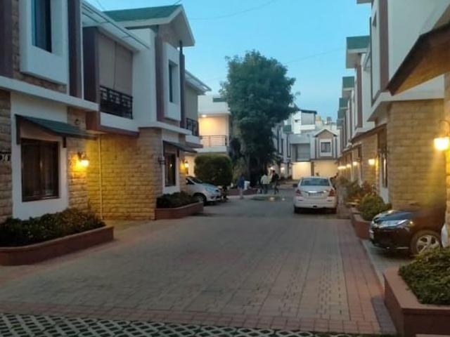 Villa for rent in Bangalore North, Cox Town - Bangalore