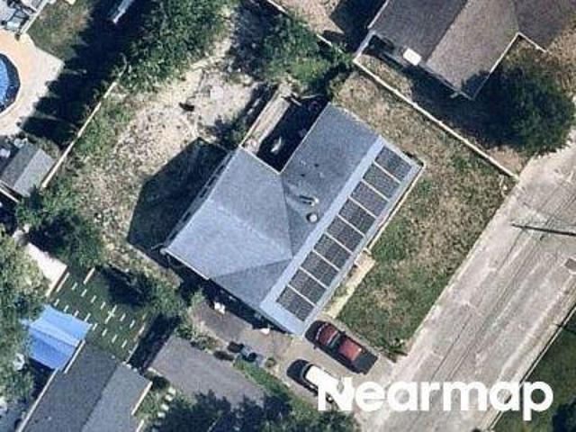 House for sale in Beachwood
