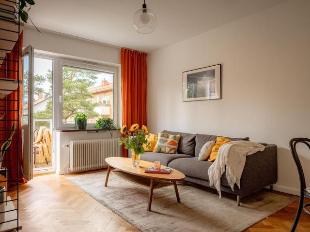 Lägenhet hyra i Botkyrka, Stockholm