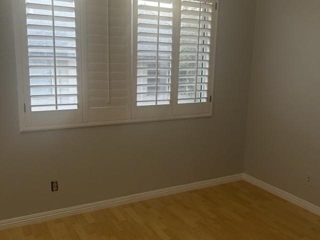 Room for rent in Sylmar Neighborhood Council District, Canoga Park