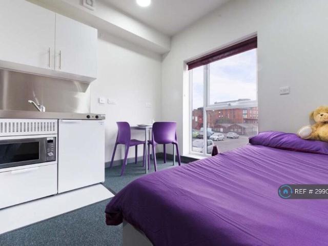 Apartment for rent in Stoke, Stoke-on-Trent