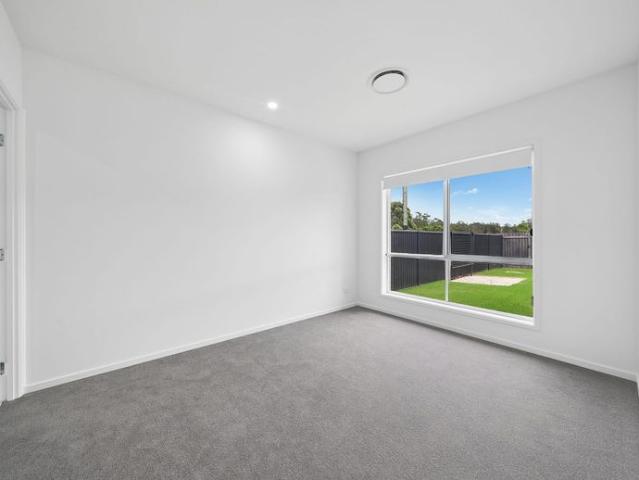 House for rent in Thrumster, New South Wales