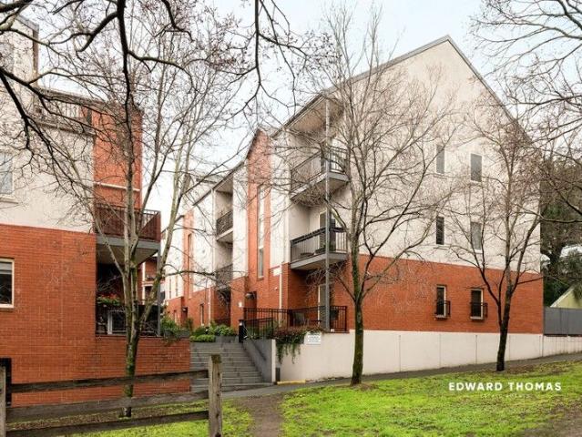 Apartment for sale in City Of Melbourne, Camerons Creek