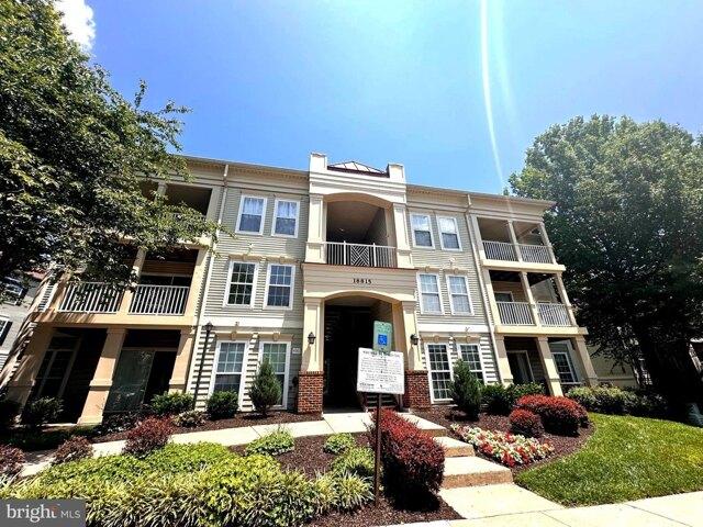 Condo for sale in Germantown