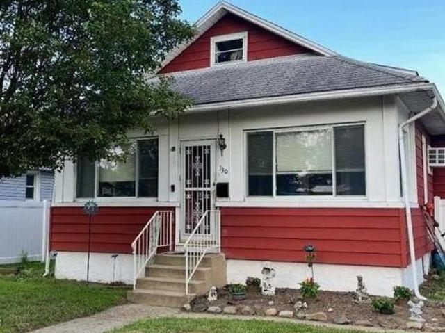 House for sale in Gloucester City