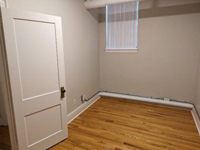 Apartment for rent in West Broadway, Winnipeg