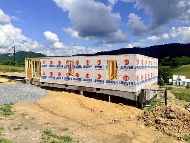 House for sale in Peterstown, West Virginia