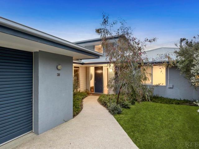 House for sale in Point Lonsdale, City of Greater Geelong