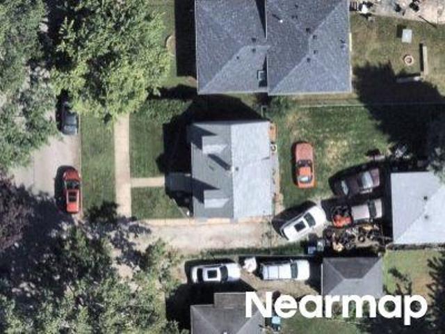 House for sale in Midlothian, Illinois