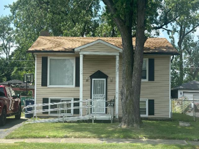 House for sale in Illinois