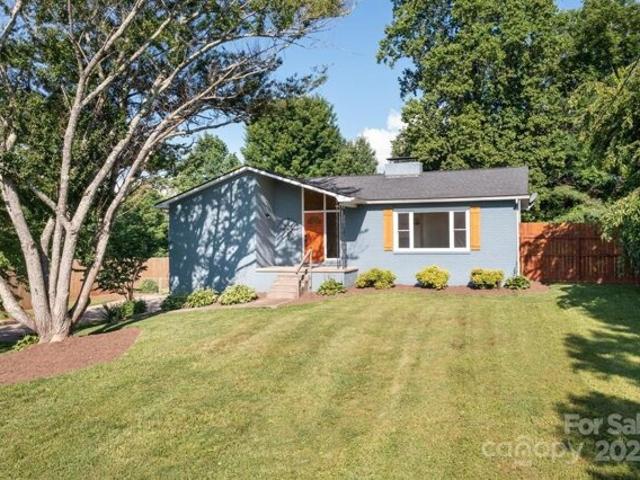 House for sale in Candler House for sale in Candler