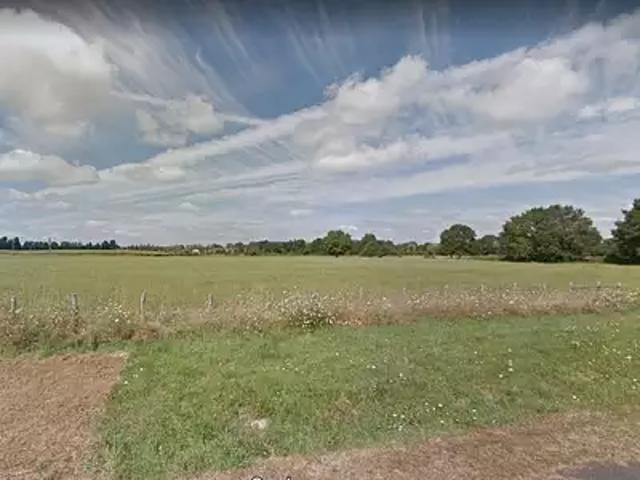 Terrain vente à La Flèche, Spay
