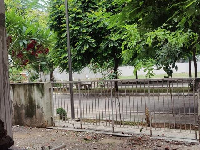 Commercial for sale in Hariana