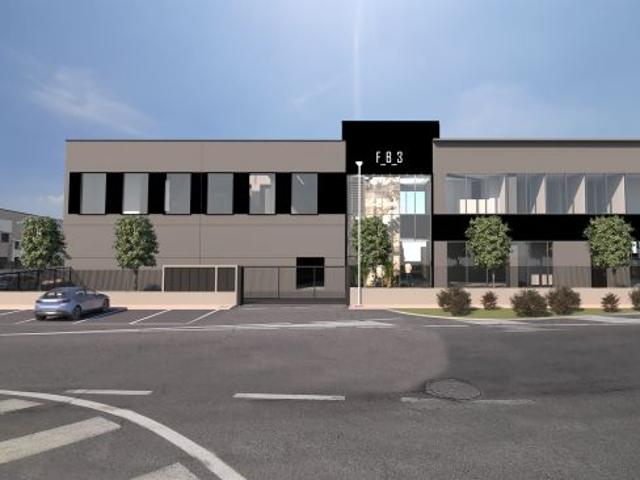 Locale Commerciale in affitto a Rivoltella del Garda, Desenzano Del Garda