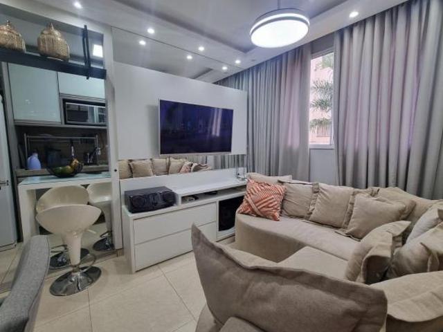 Apartamento venda em Região Geográfica Imediata de Londrina, Londrina
