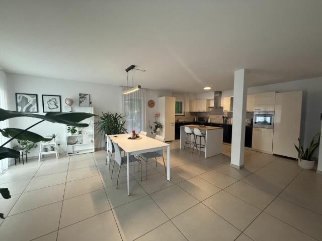 Mehrfamilienhaus kaufen in Bellinzona, Tessin