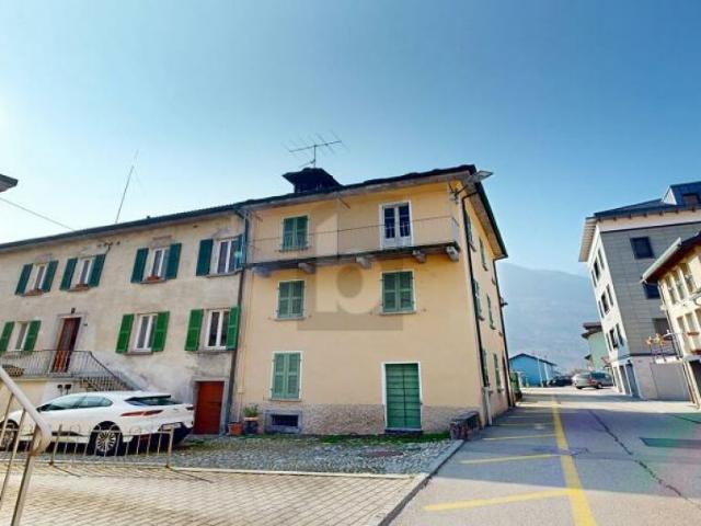 Einfamilienhaus kaufen in Biasca, Tessin