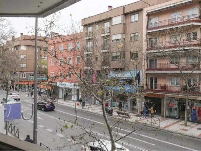 Apartamento en alquiler en Ciudad Lineal, Madrid