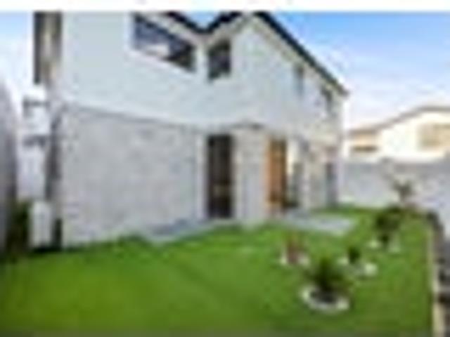 House for sale in Owhata, Oroua County