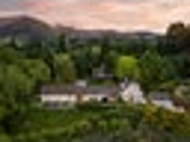 House for sale in Otakou