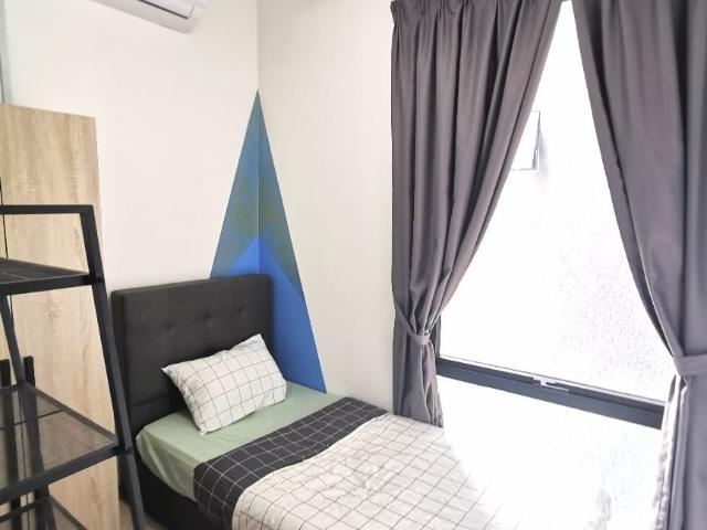 Room for rent in Petaling, Damansara Damai