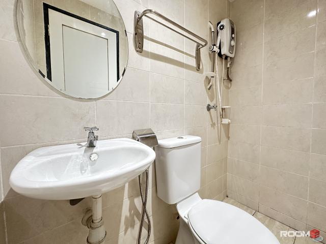 Room for rent in Petaling, Damansara Damai