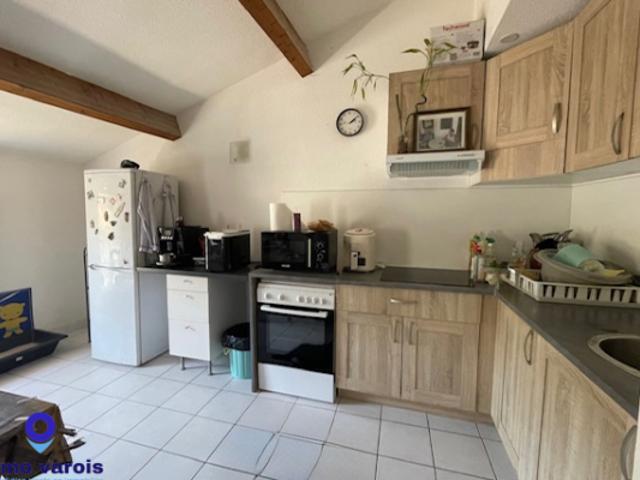 Appartement vente à Arrondissement de Toulon, Collobrières