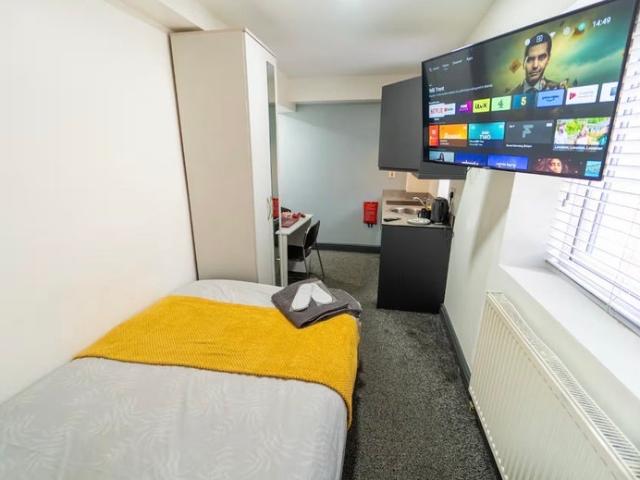 Studio for rent in Bournbrook, West Midlands