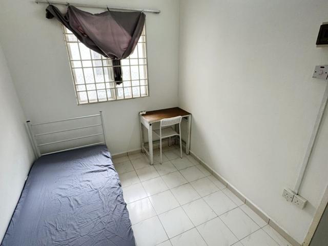Room for rent in Petaling, Damansara Damai