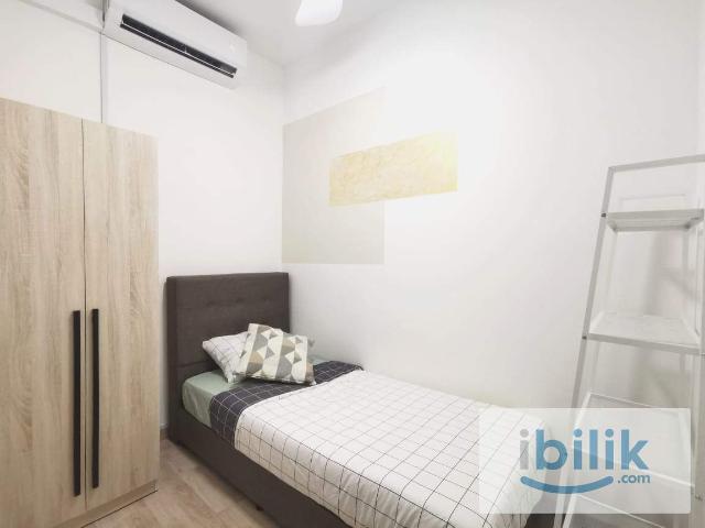 Room for rent in PJU 5, Petaling Jaya