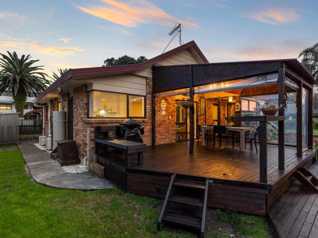 House for rent in Whangaparaoa, Oroua County