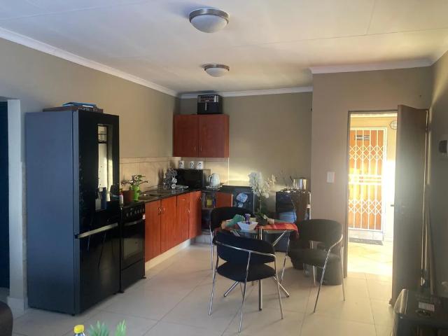Apartment for sale in Vosloorus, Gauteng