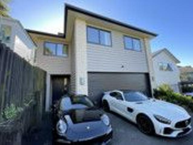 House for rent in Hillsborough