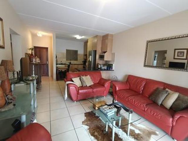 Townhouse for rent in Ekurhuleni, Gauteng