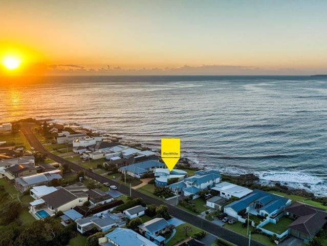 House for sale in Culburra Beach, New South Wales