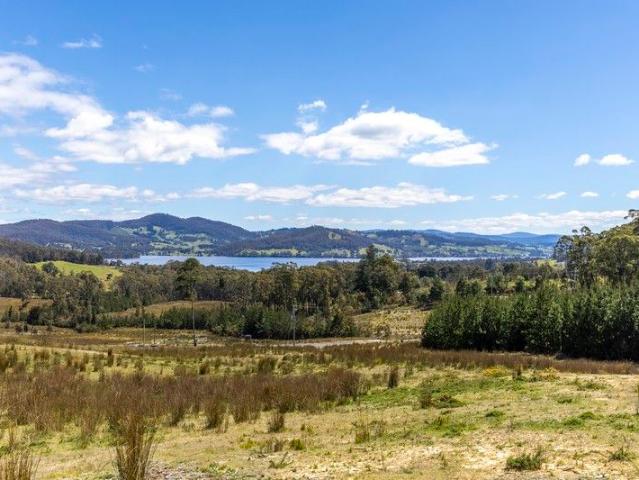 Land for sale in Gardners Bay, Tasmania