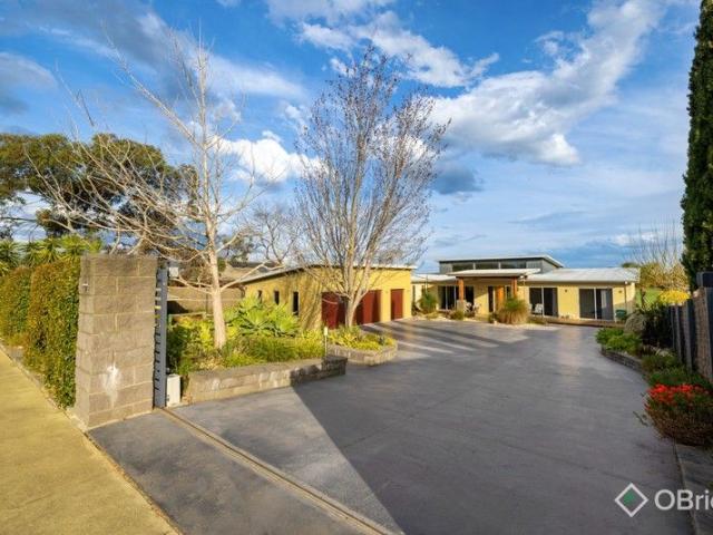 House for sale in Eastwood, Victoria