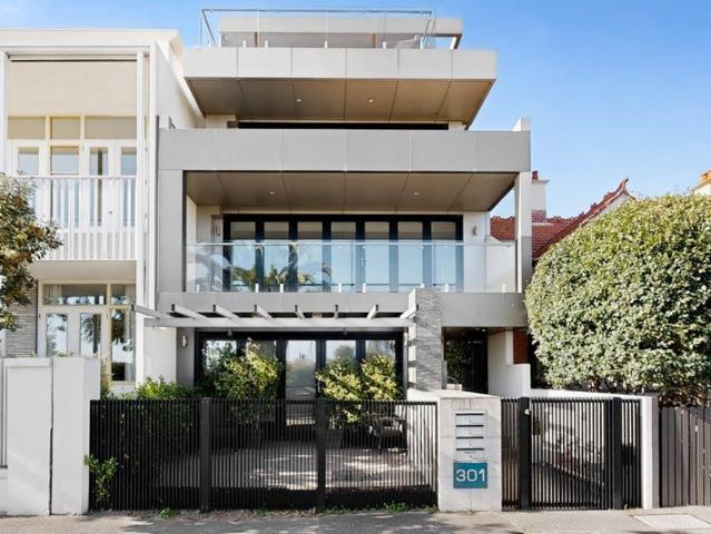 Apartment for rent in Middle Park, Melbourne