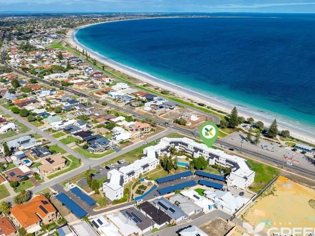 Apartment for sale in Safety Bay