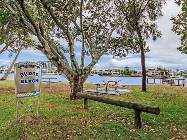 Villa for sale in Fernbrook, Queensland