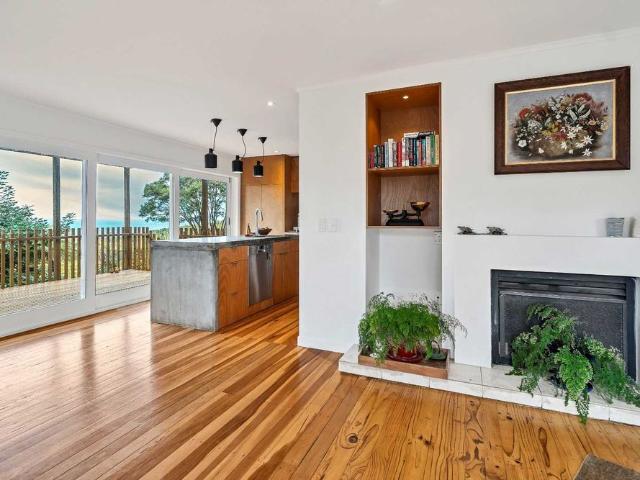 House for rent in Woodlands Park, Waitākere Ranges