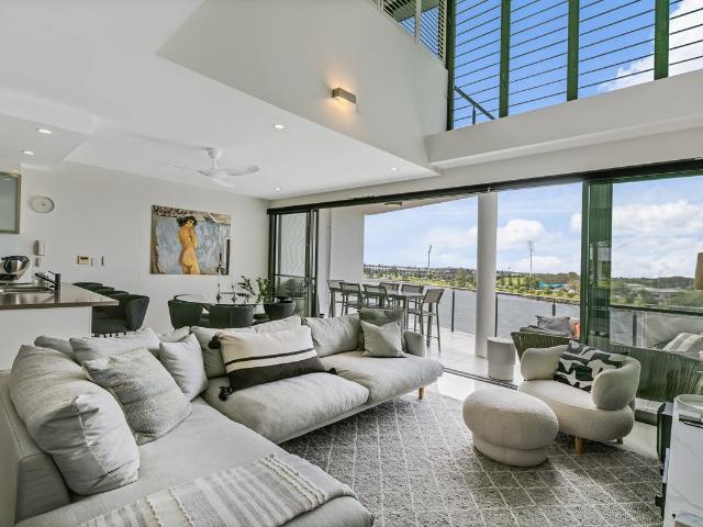 Apartment for sale in Sunshine Coast, Kawana