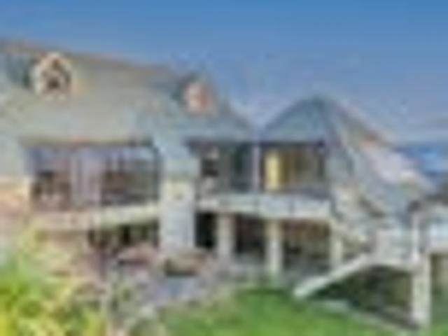 House for sale in Waverley