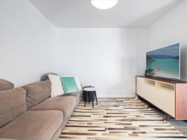 Apartment for rent in Lower North Shore, Sydney
